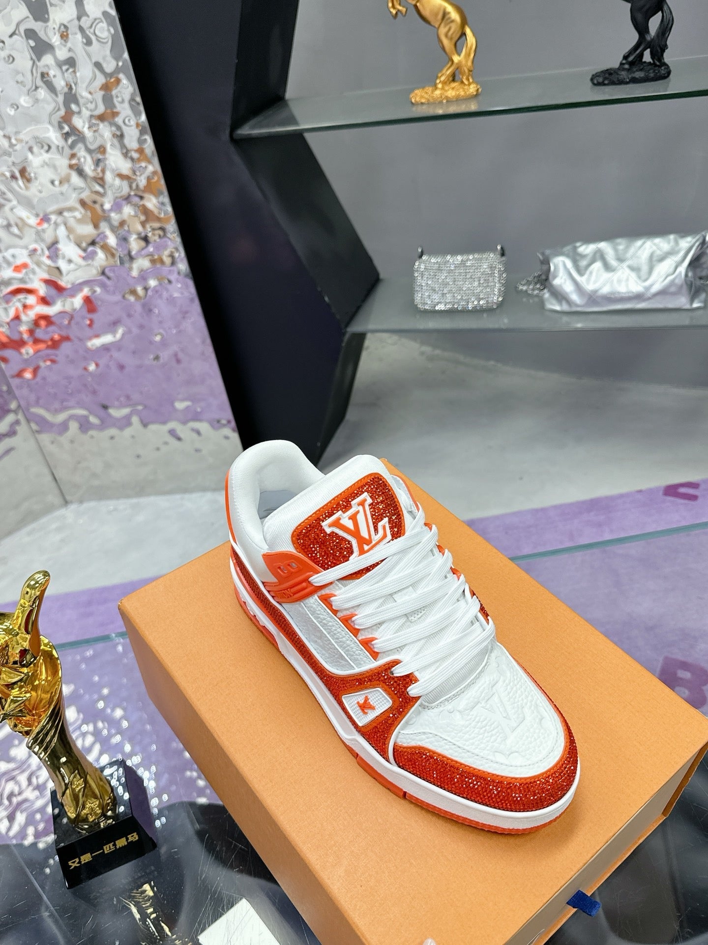 Trainer drilling shoes Orange Diamond