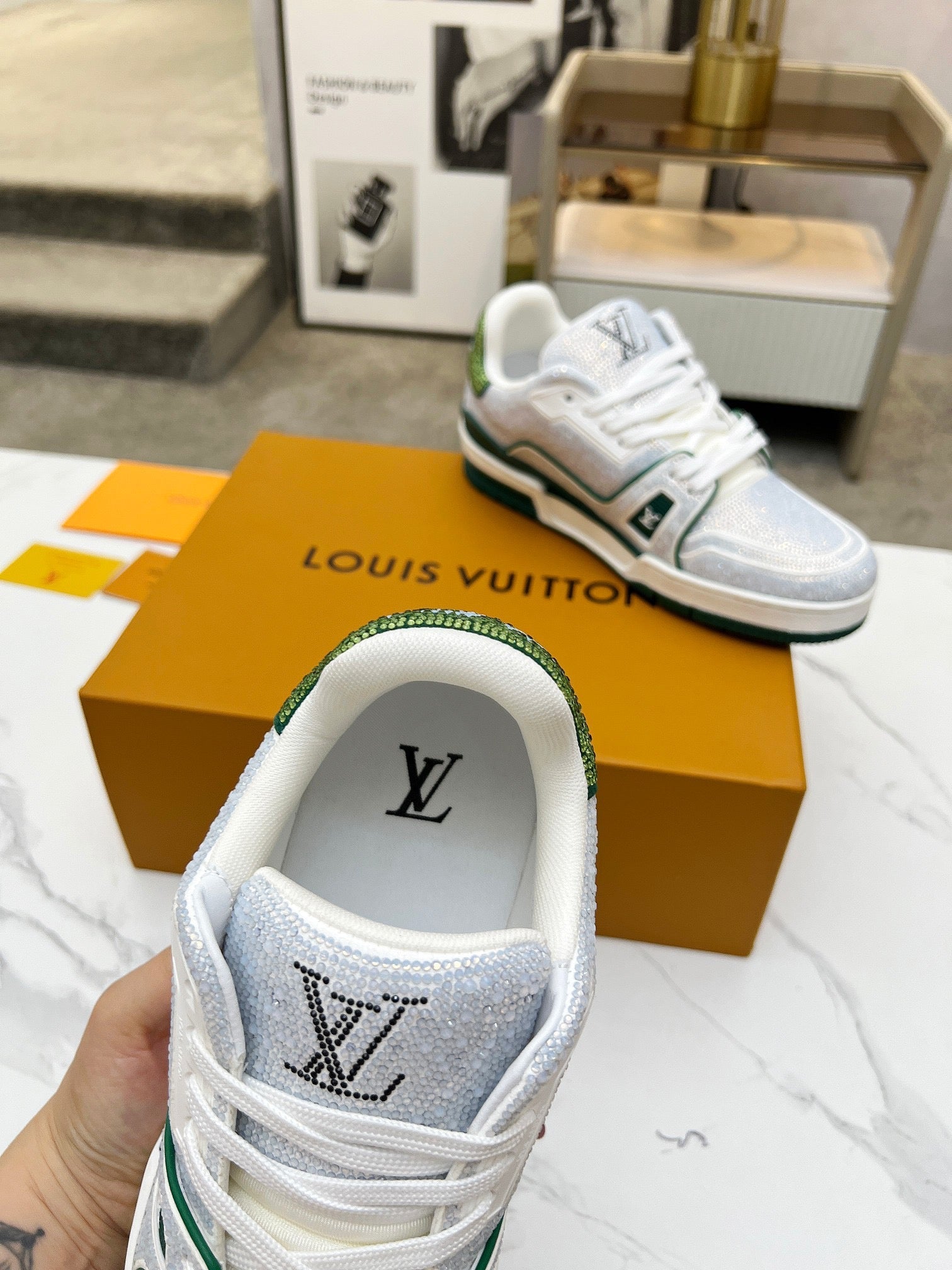 Trainer drilling shoes White green