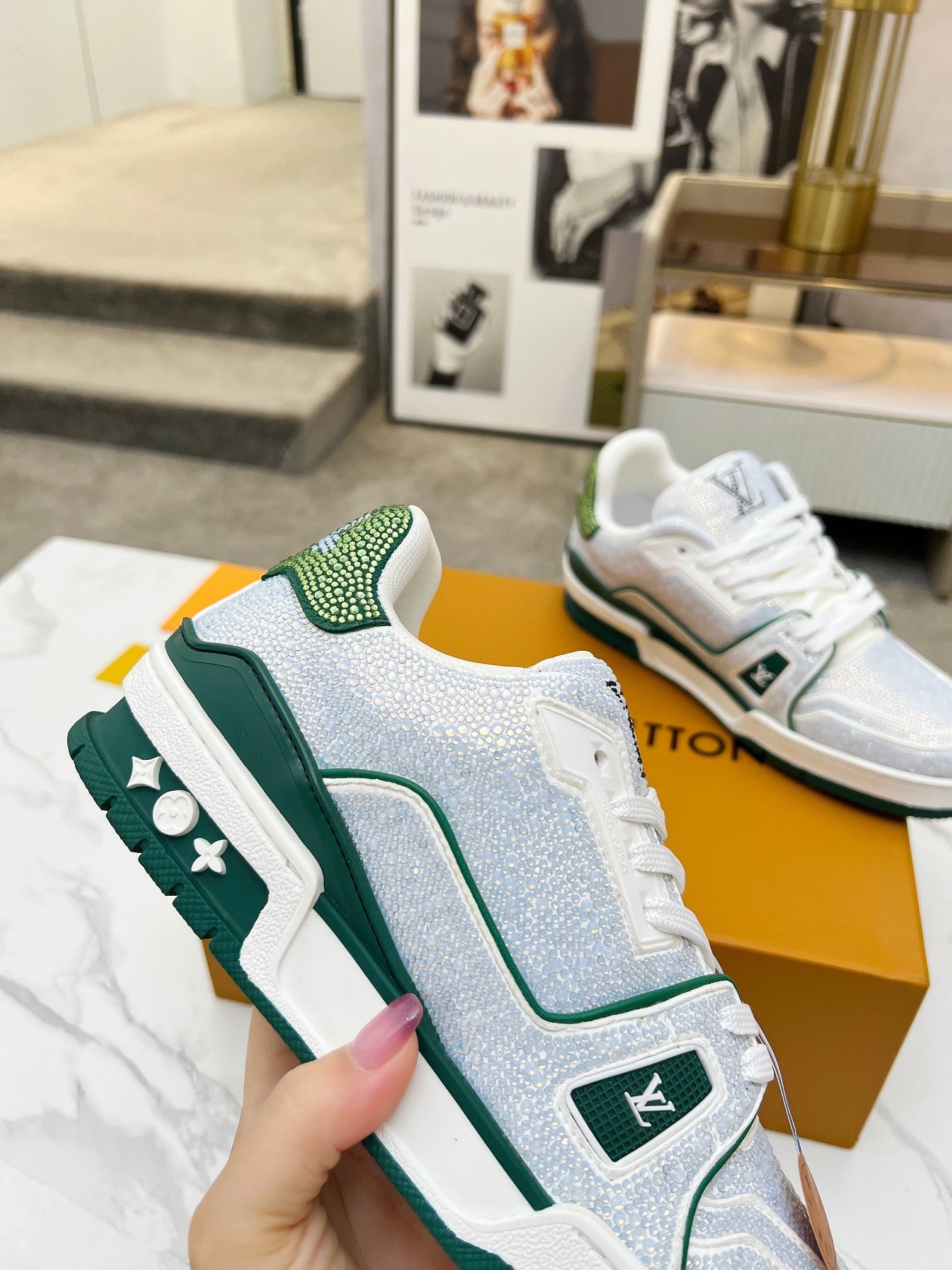 Trainer drilling shoes White green