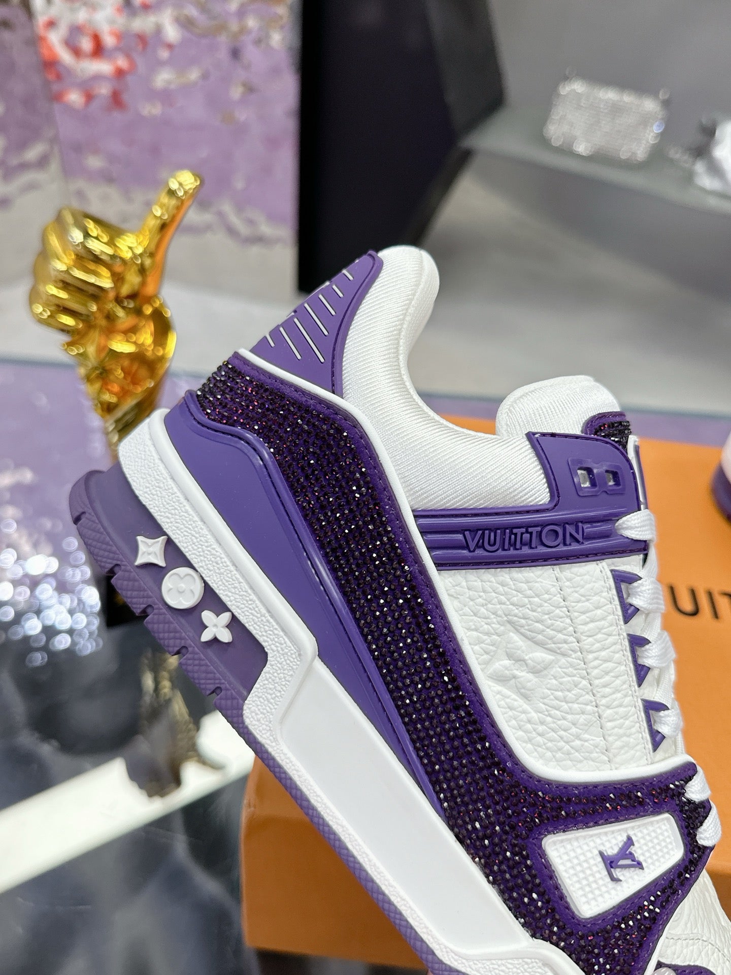 Trainer drilling shoes Purple diamond