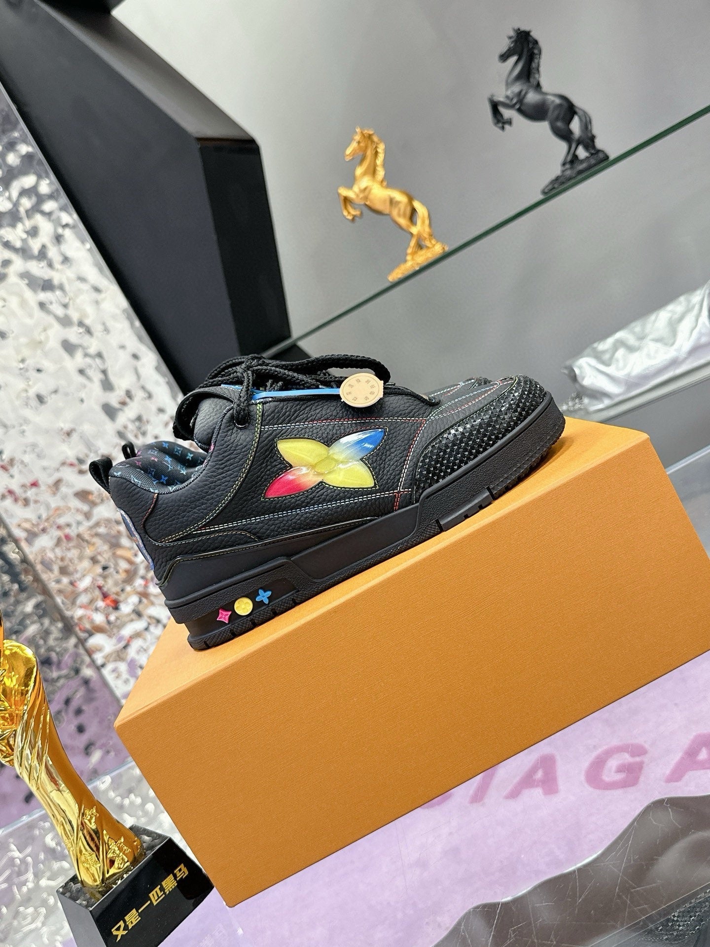 Trainer Skateboard shoes Black Rainbow
