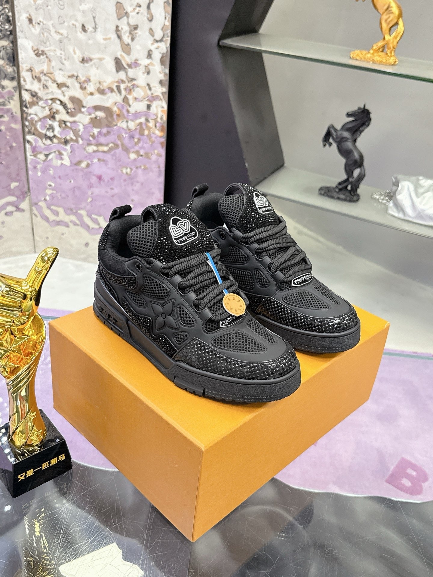 Trainer drilling shoes Black board skate shoes