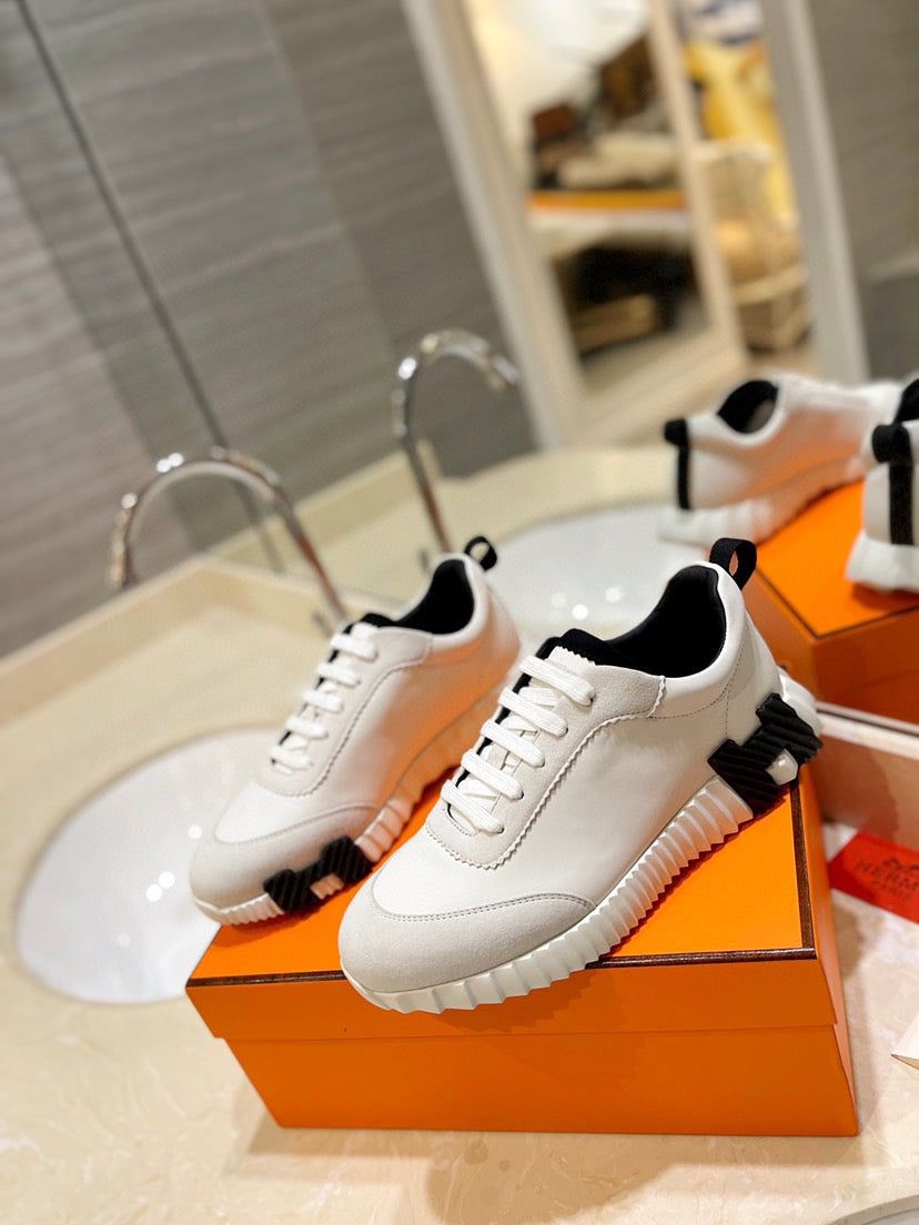 HERMES Bouncing White and black