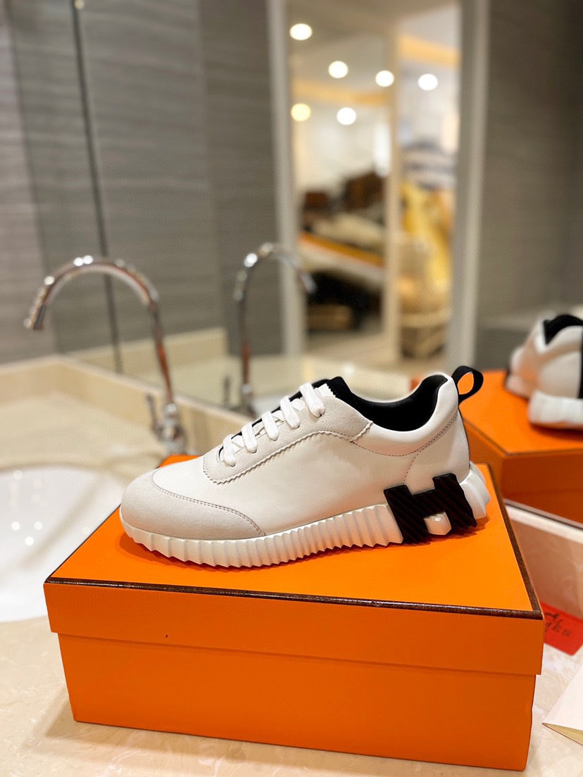 HERMES Bouncing White and black