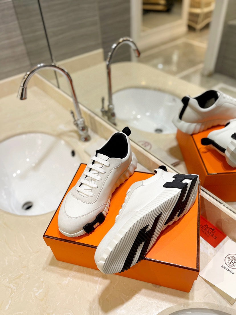 HERMES Bouncing White and black