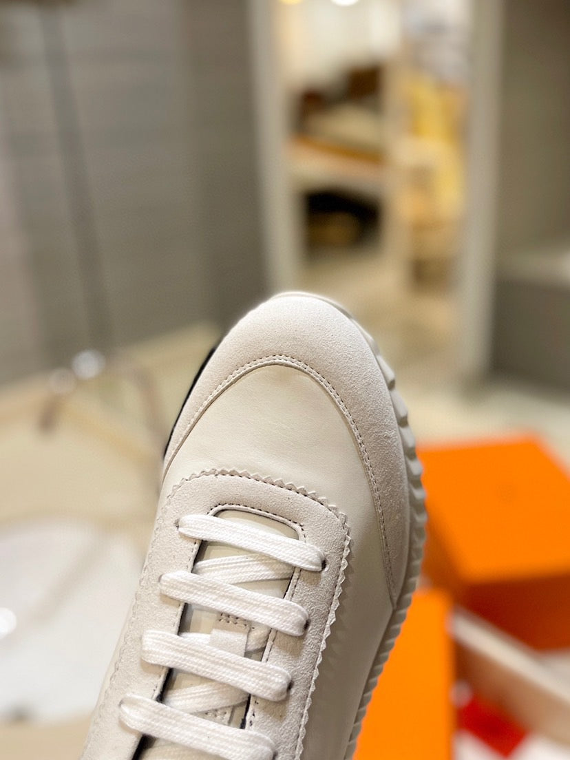 HERMES Bouncing White and black