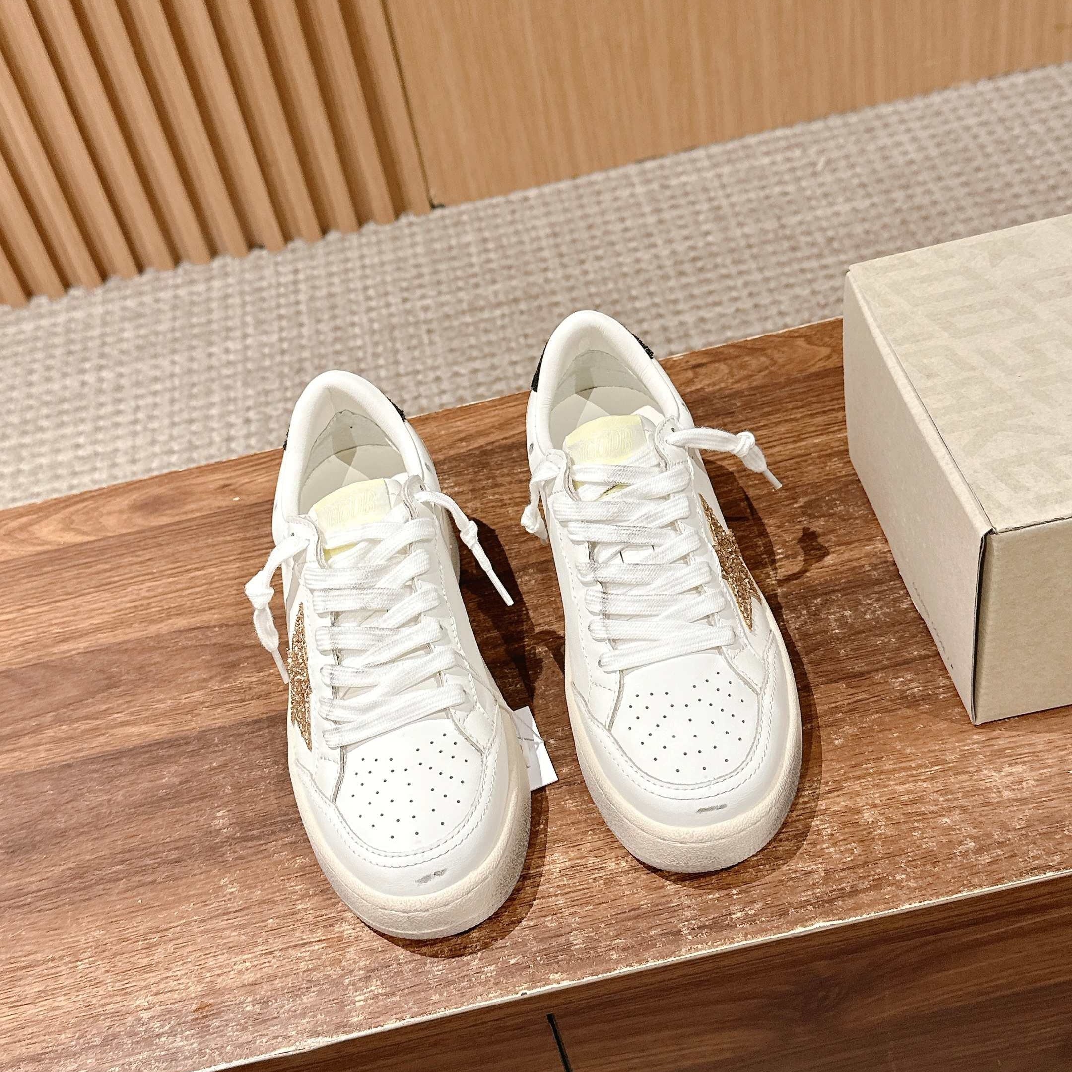 Golden Goose white
