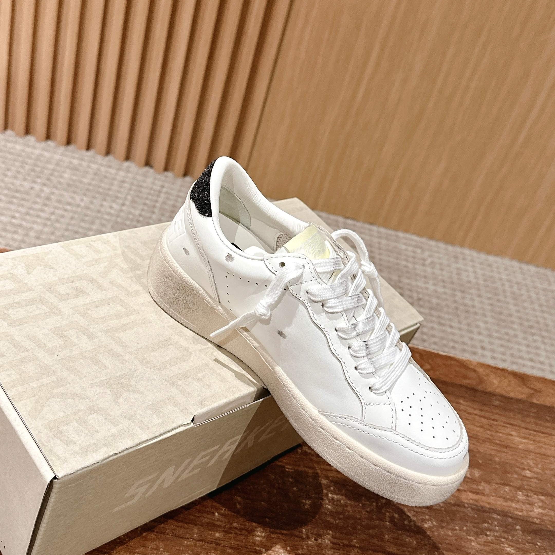 Golden Goose white
