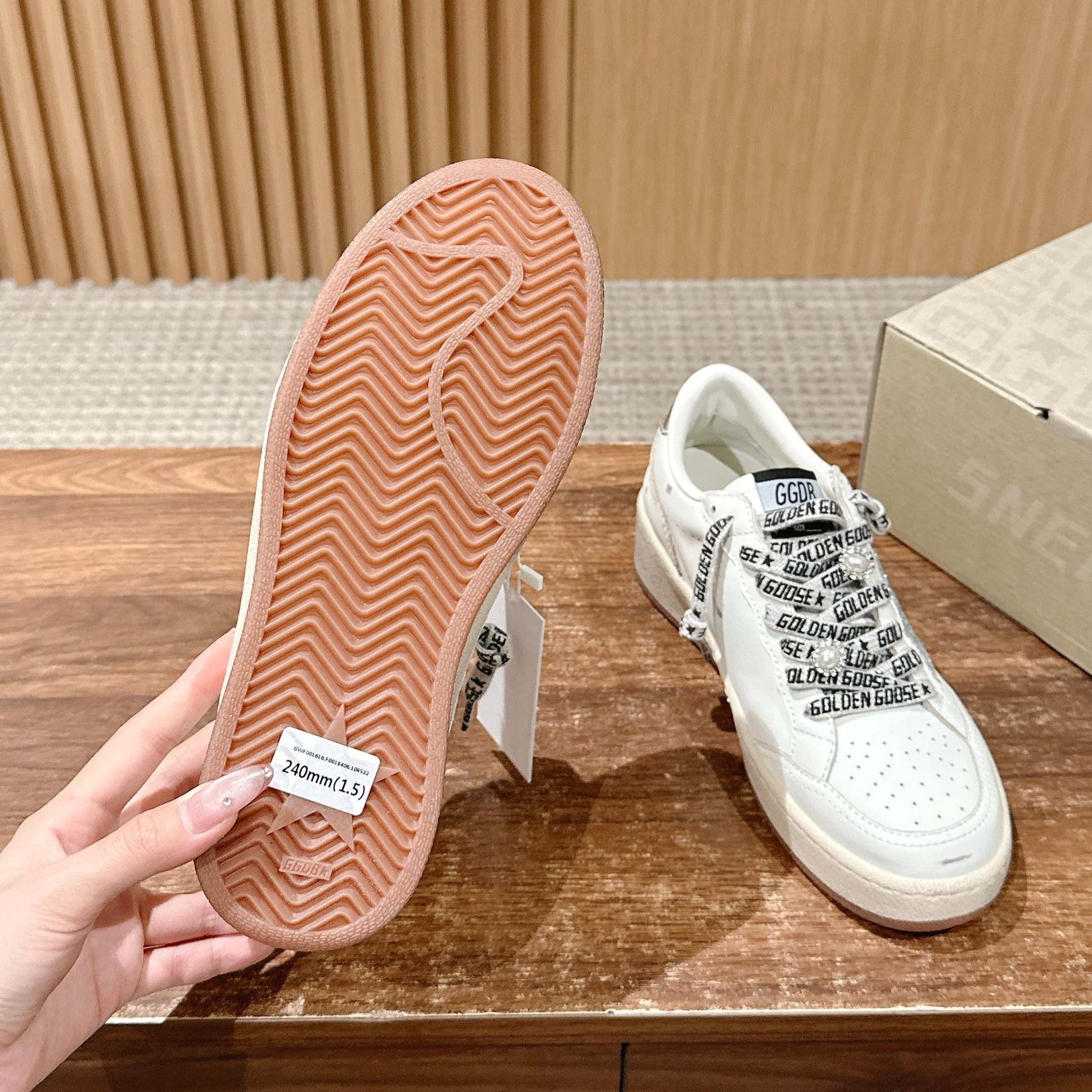 Golden Goose all white
