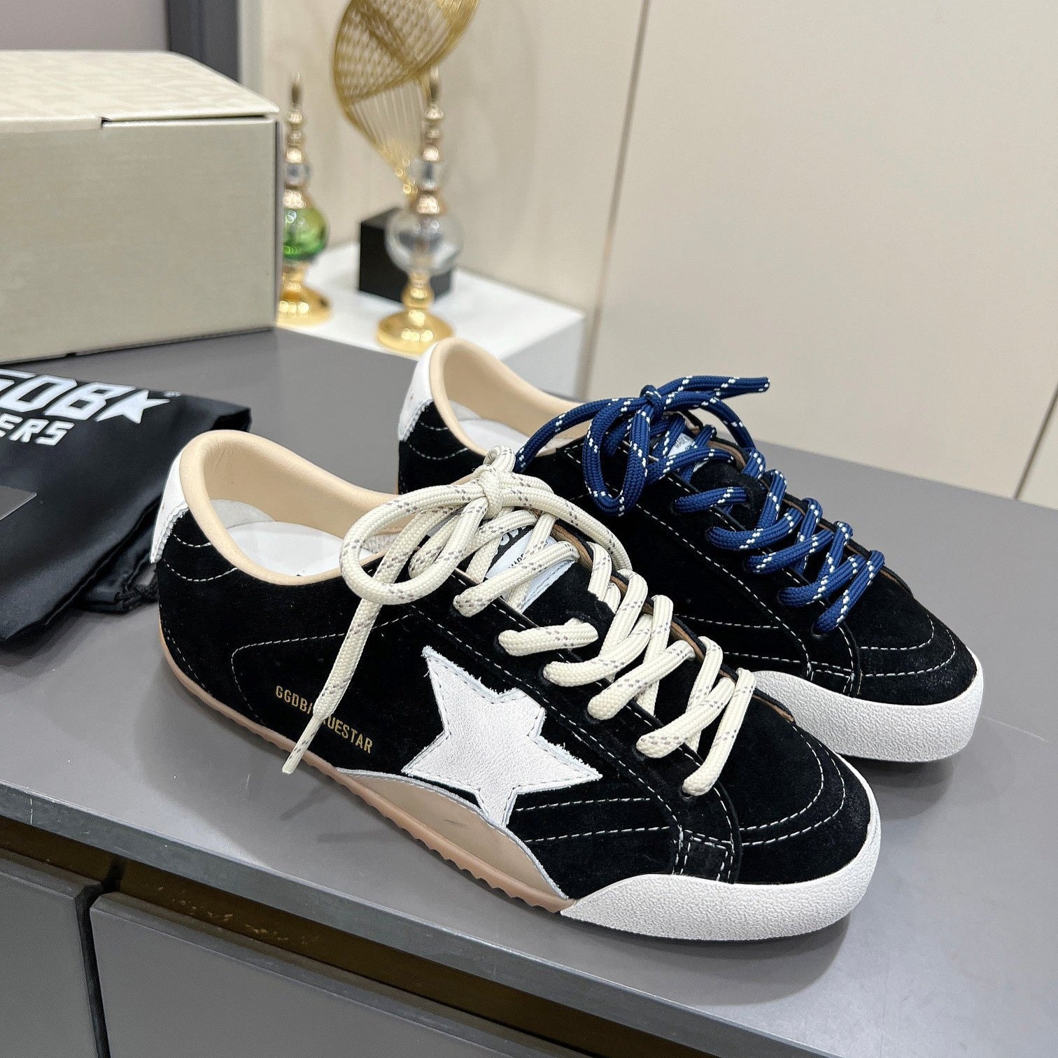 Golden Goose Black background white star