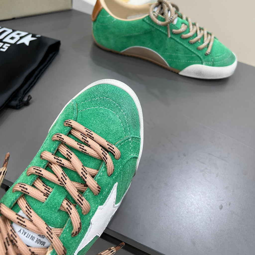 Golden Goose green background white star