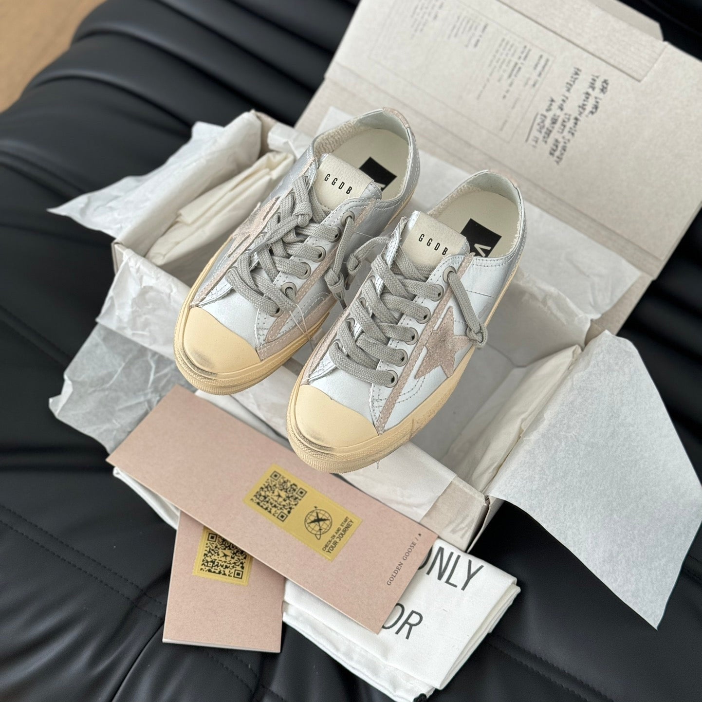 Golden Goose Silver background star