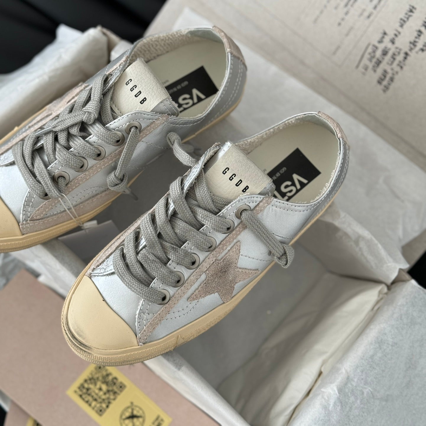 Golden Goose Silver background star