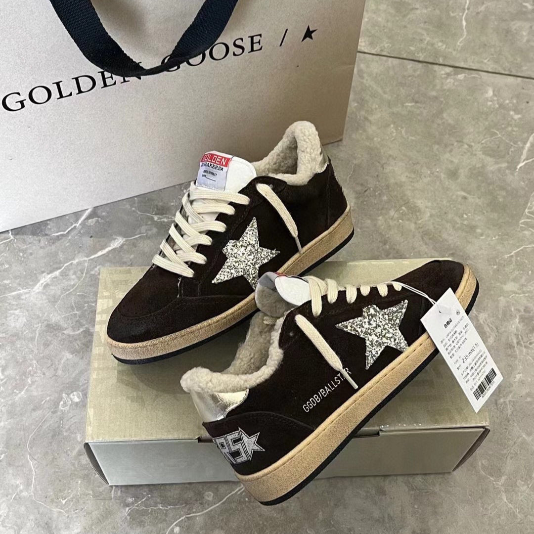Golden Goose Black background silver star