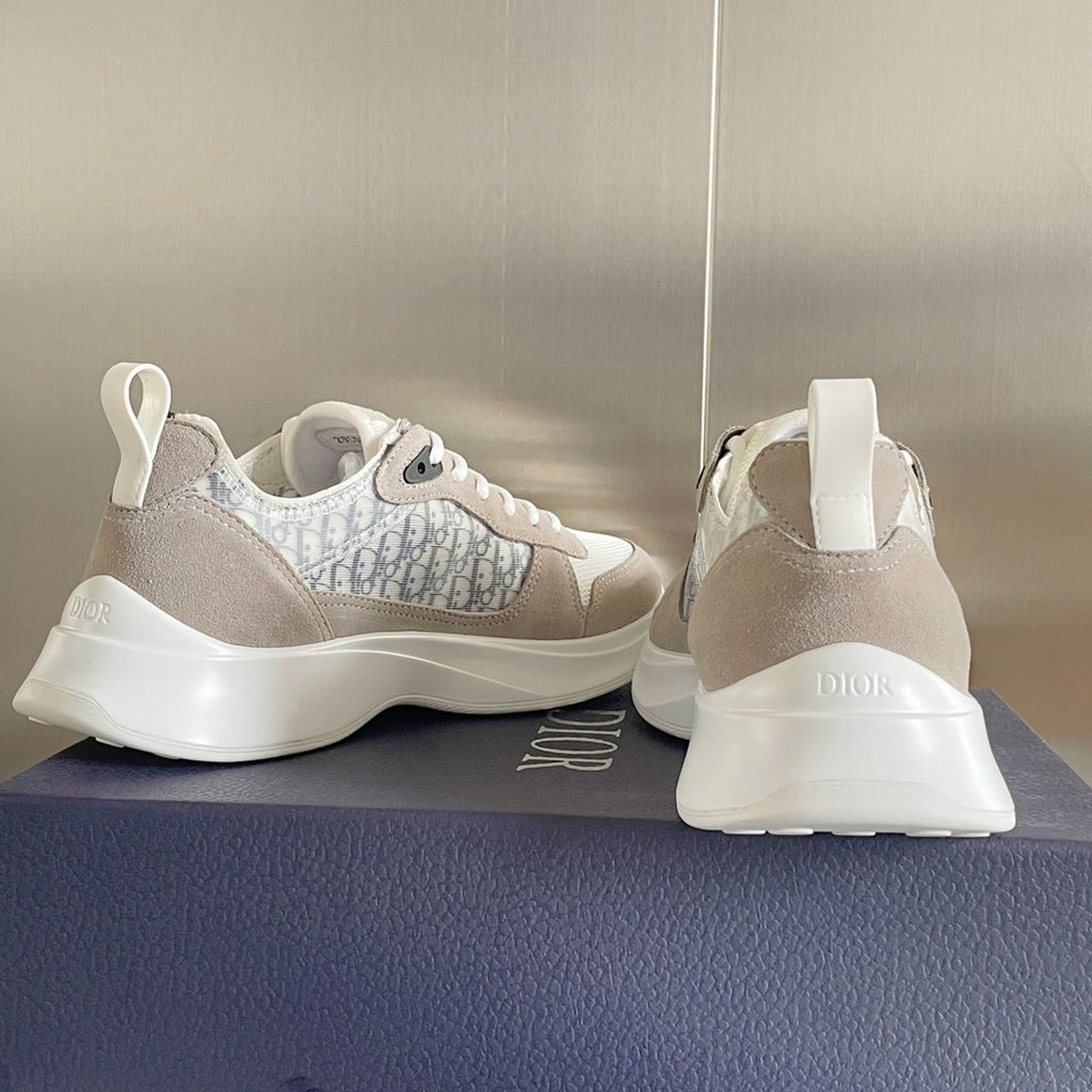 DIOR B25 White dark brown
