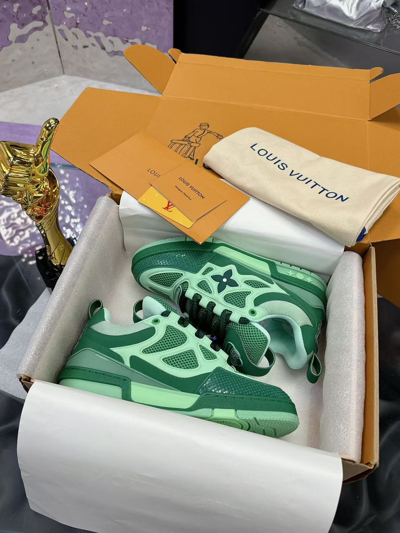 LV Skate Green
