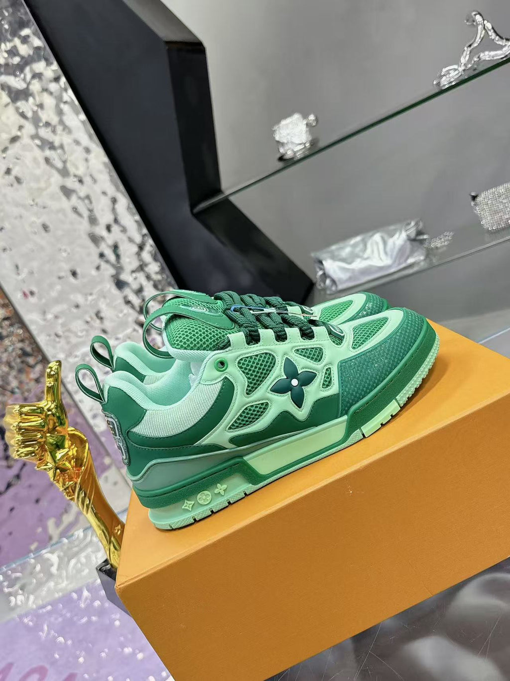 LV Skate Green