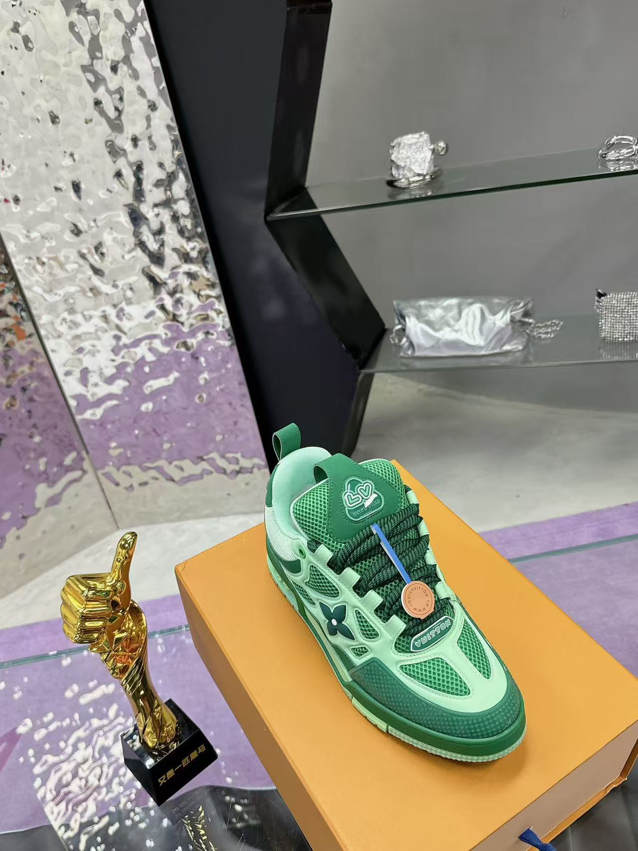LV Skate Green
