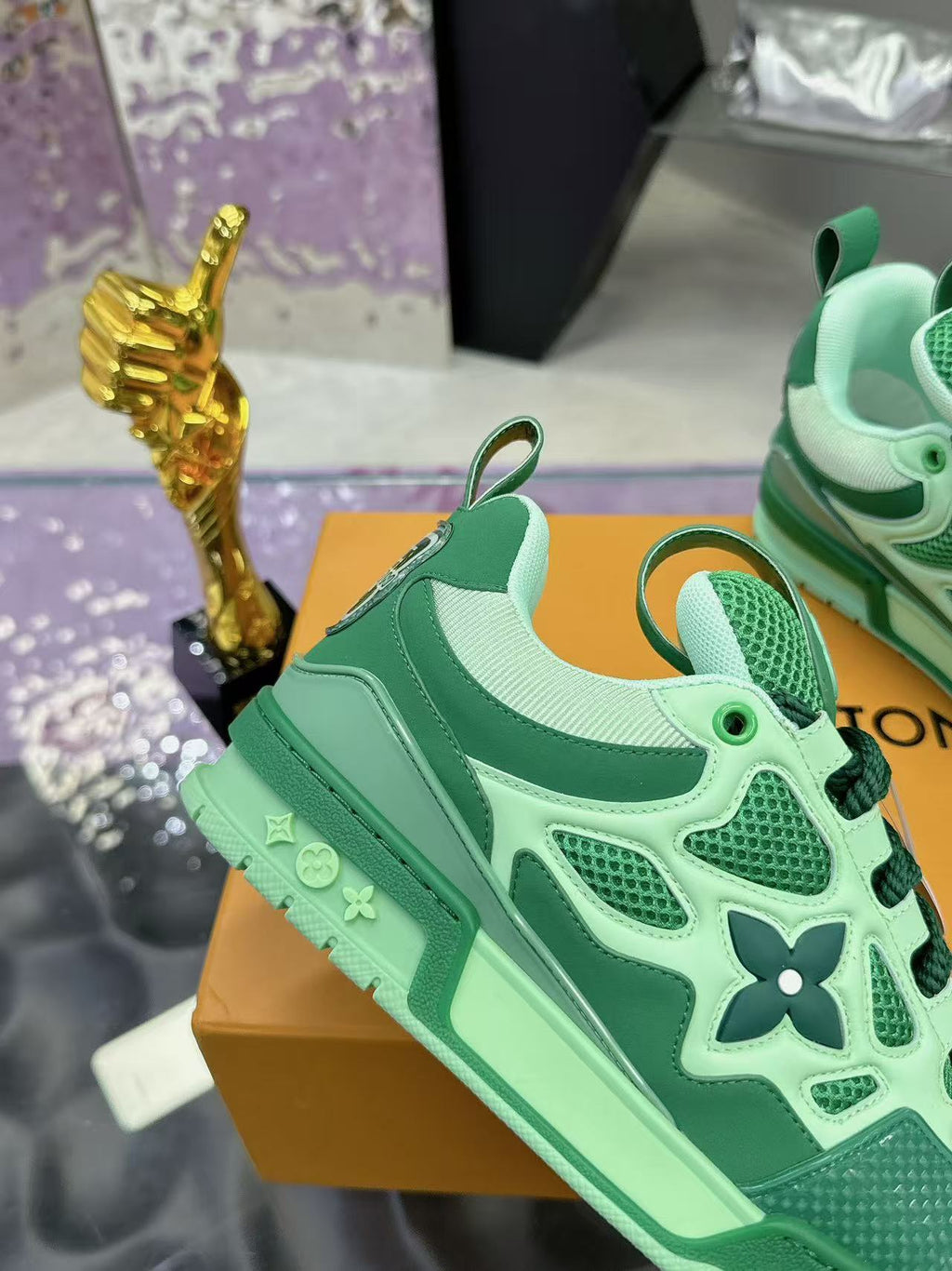 LV Skate Green
