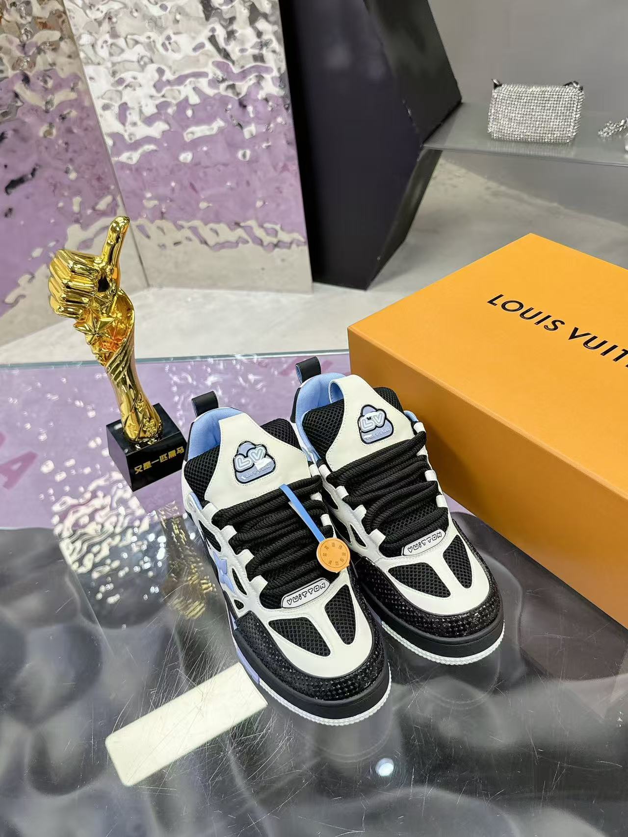 LV Skate blue black