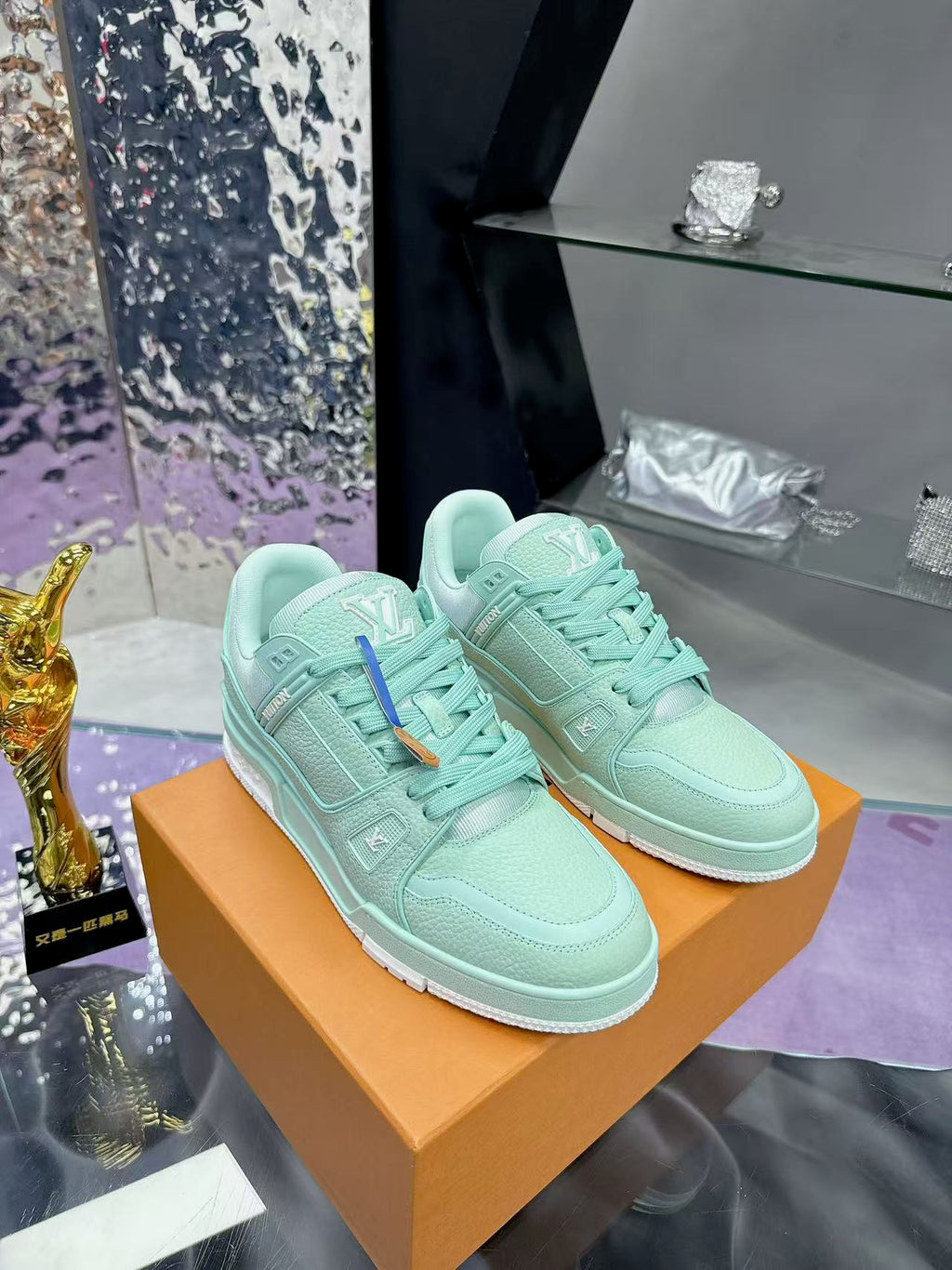 LV Trainer Mint Green White