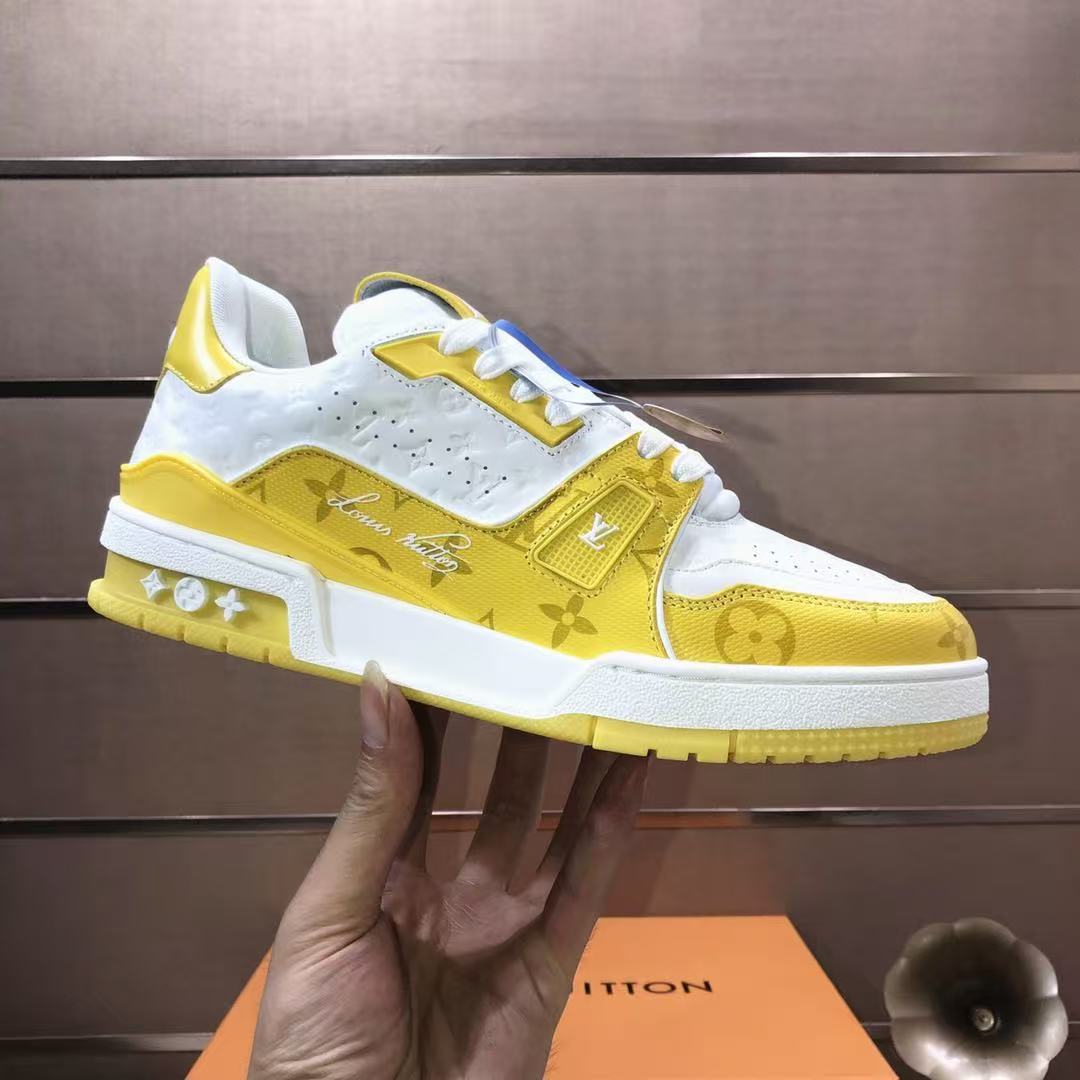 LV Trainer yellowish white Low '#54