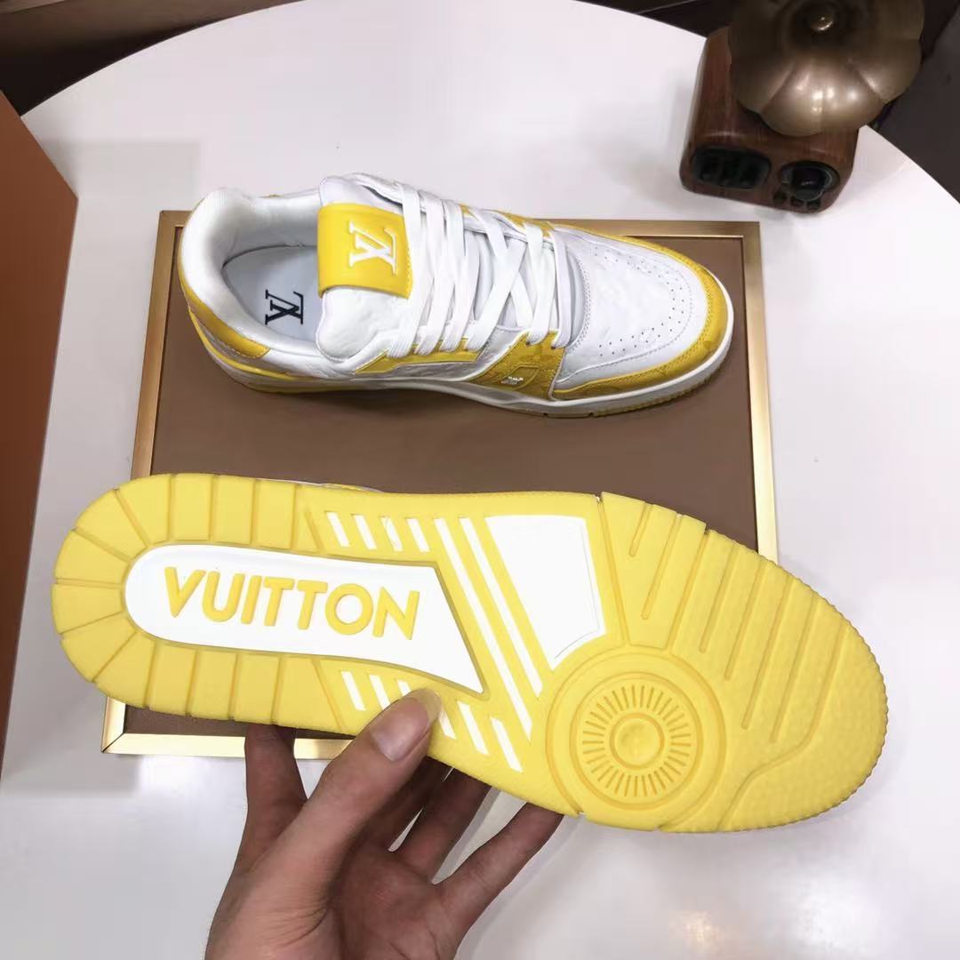 LV Trainer yellowish white Low '#54