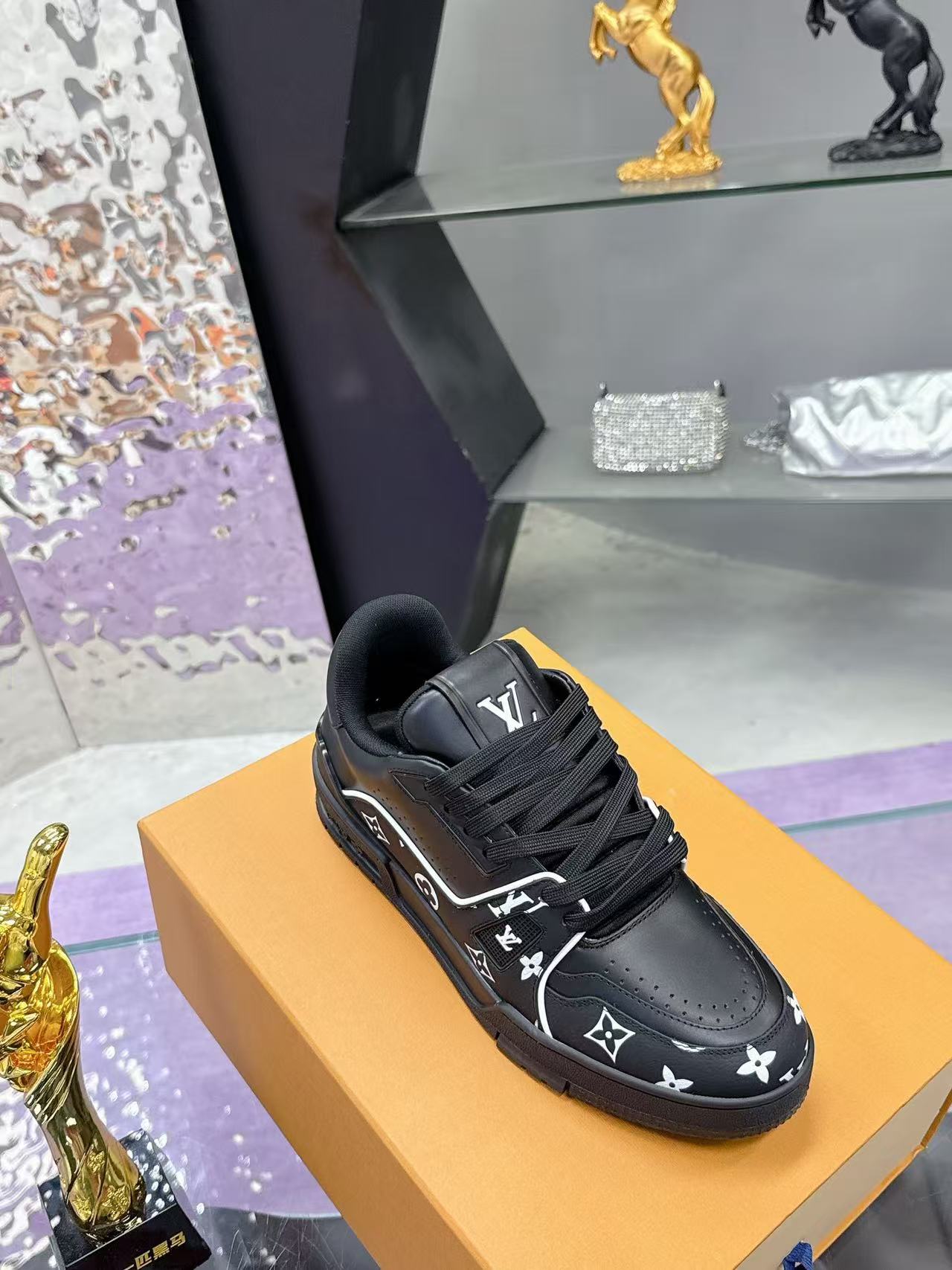 LV trainer black and grey print