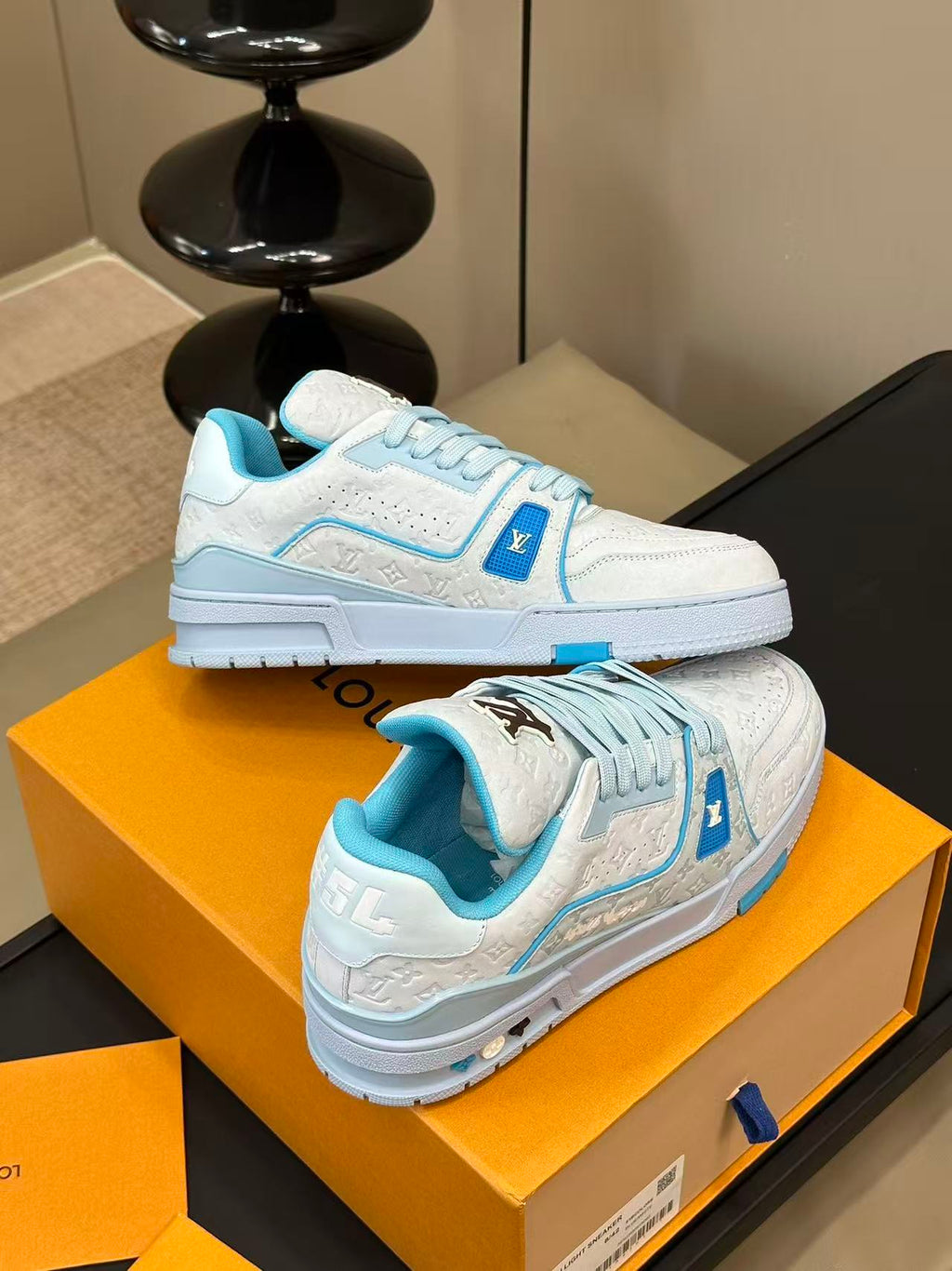 LV Trainer by Tyler, the Creator bule