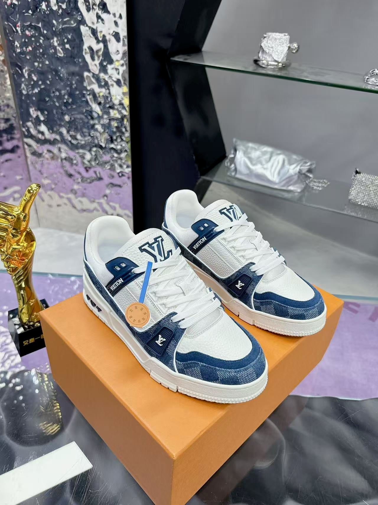 LV trainer blue checkerboard