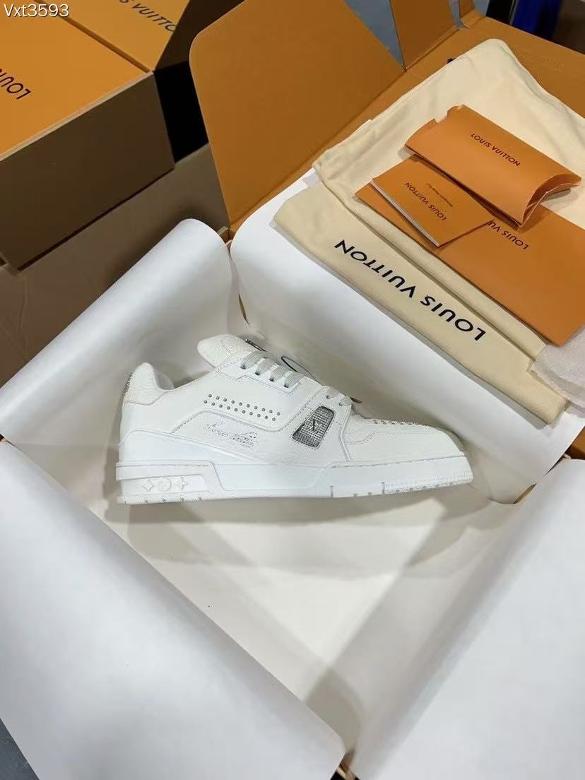 LV trainer #54 white iron nail