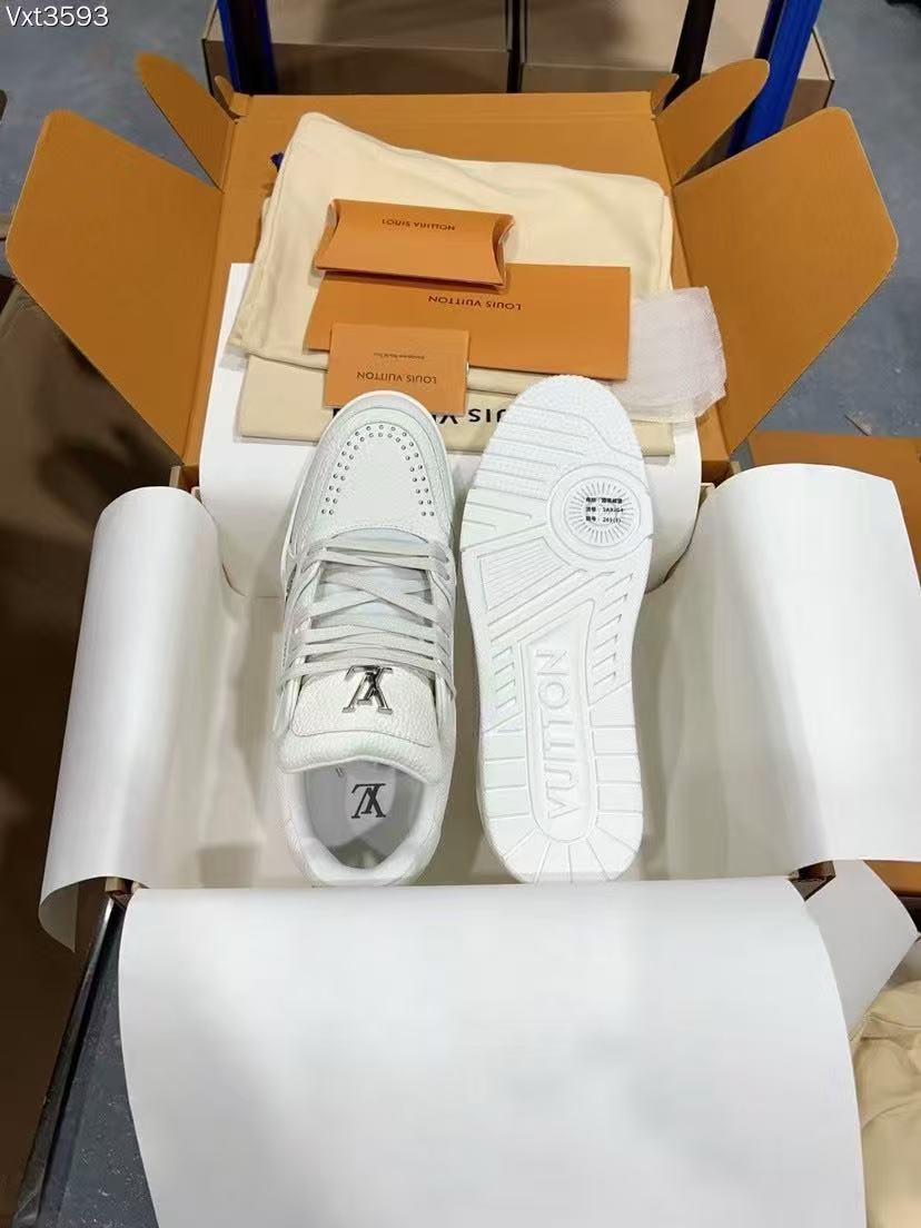 LV trainer #54 white iron nail