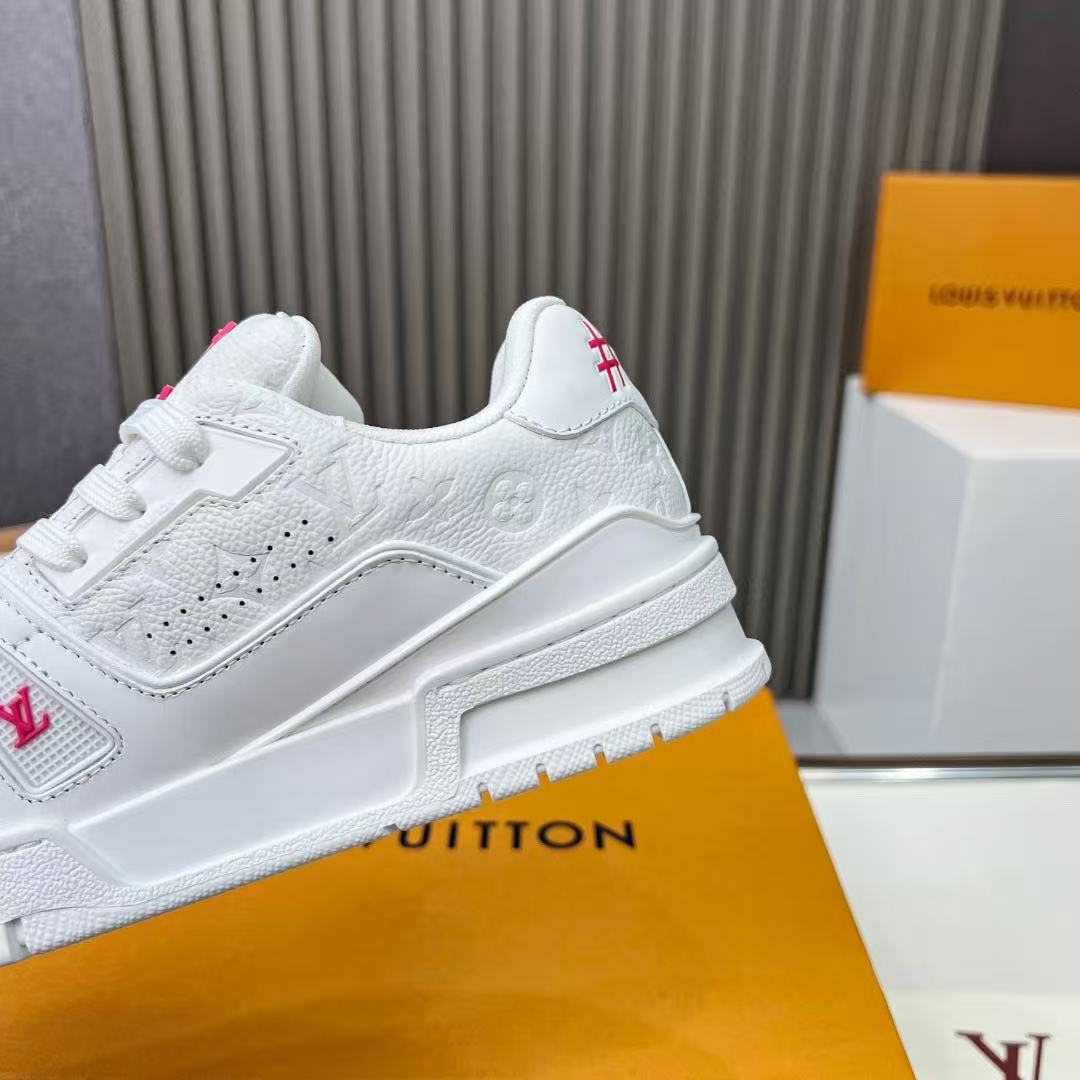 LV trainer X Takashi Murakami white flowers