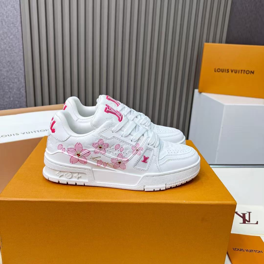 LV trainer X Takashi Murakami white flowers