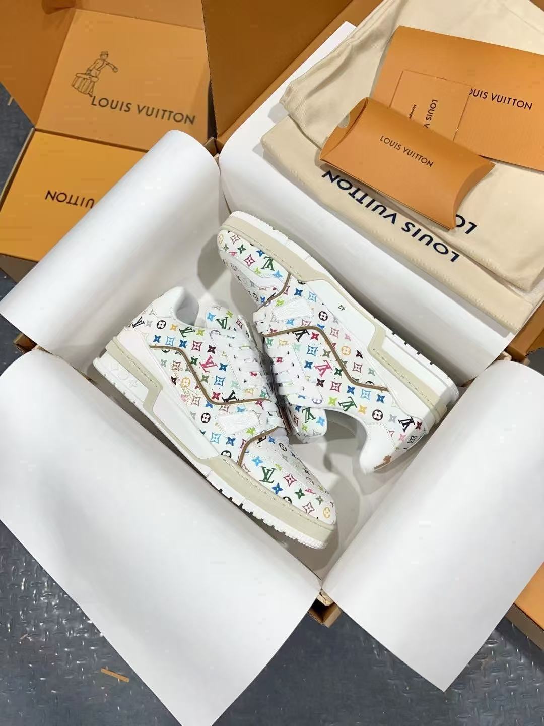 LV Trainer Takashi Murakami White Flowers printed all over