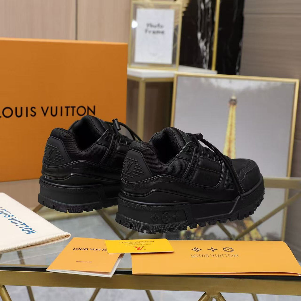 LV Trainer Maxi Black