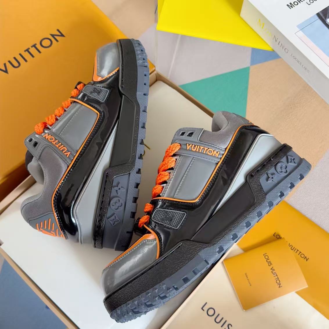 LV Trainer Maxi  gray orange