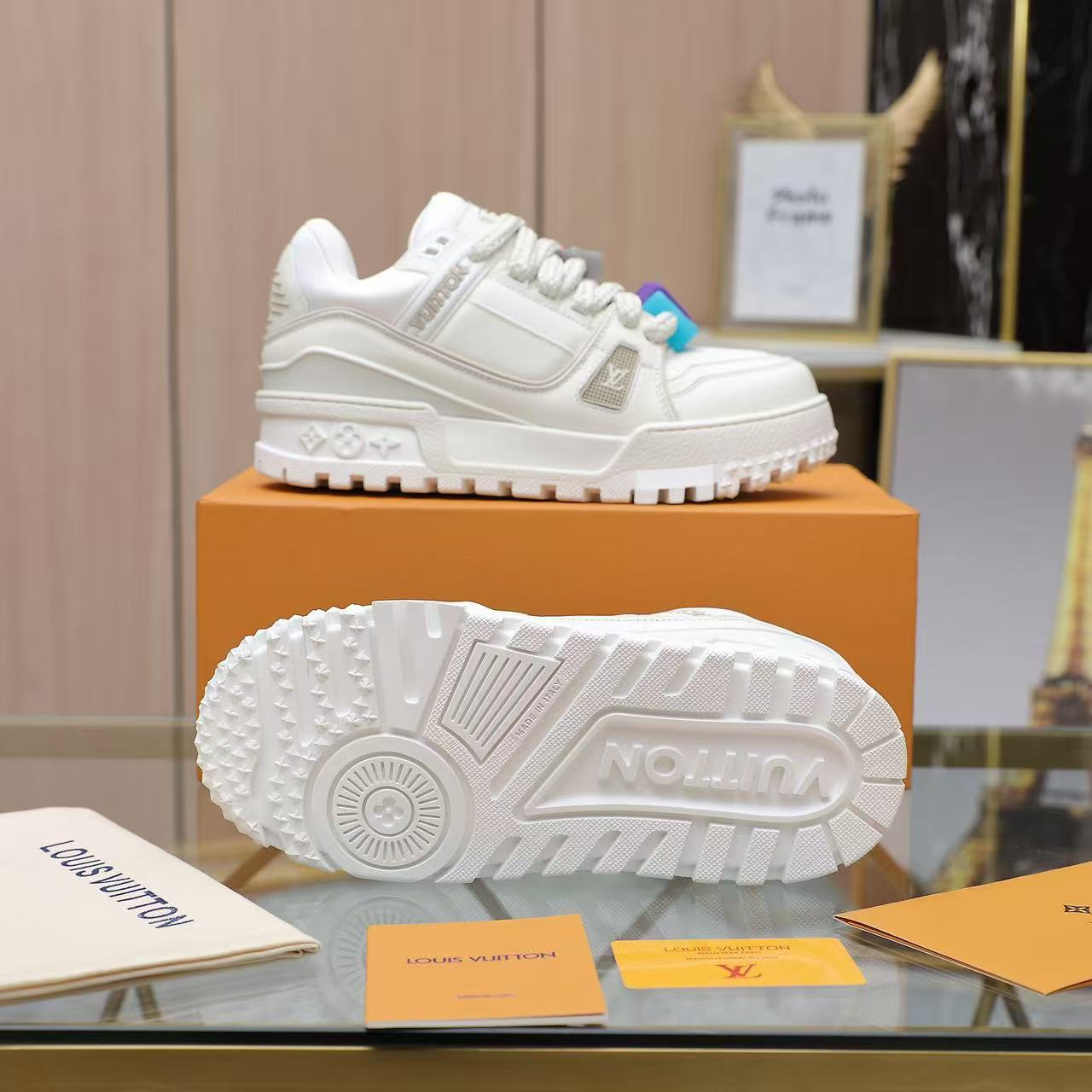 LV Trainer Maxi  White
