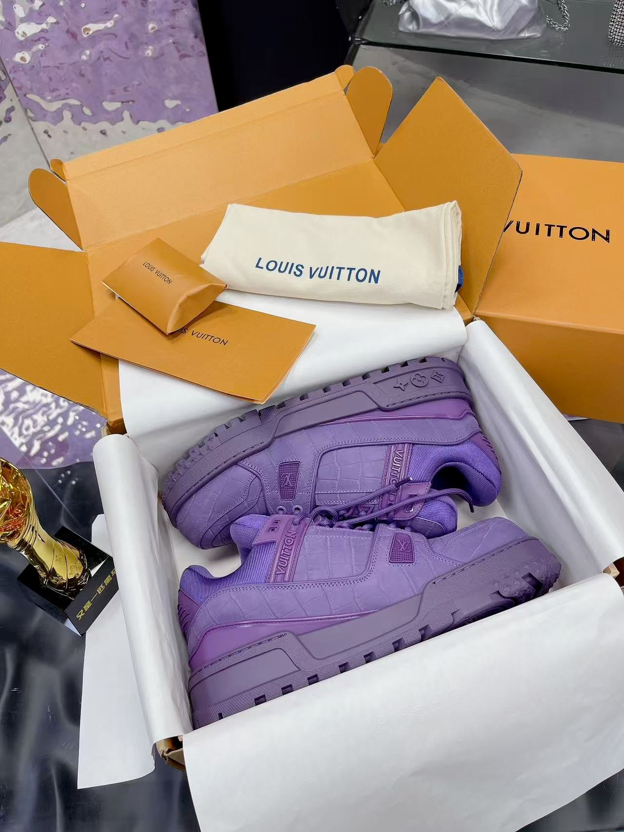 LV Trainer Maxi Purple