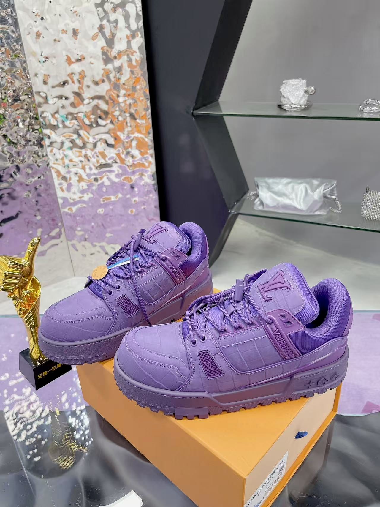 LV Trainer Maxi Purple