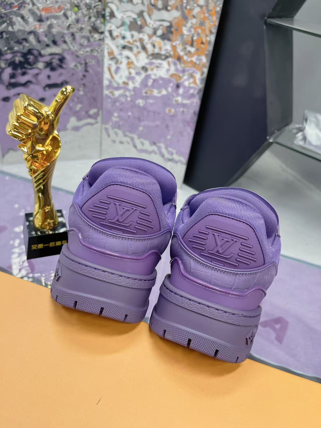 LV Trainer Maxi Purple