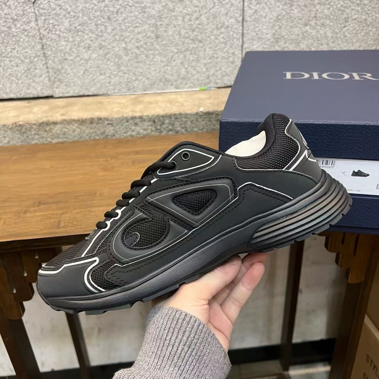 DIOR B30 blcak