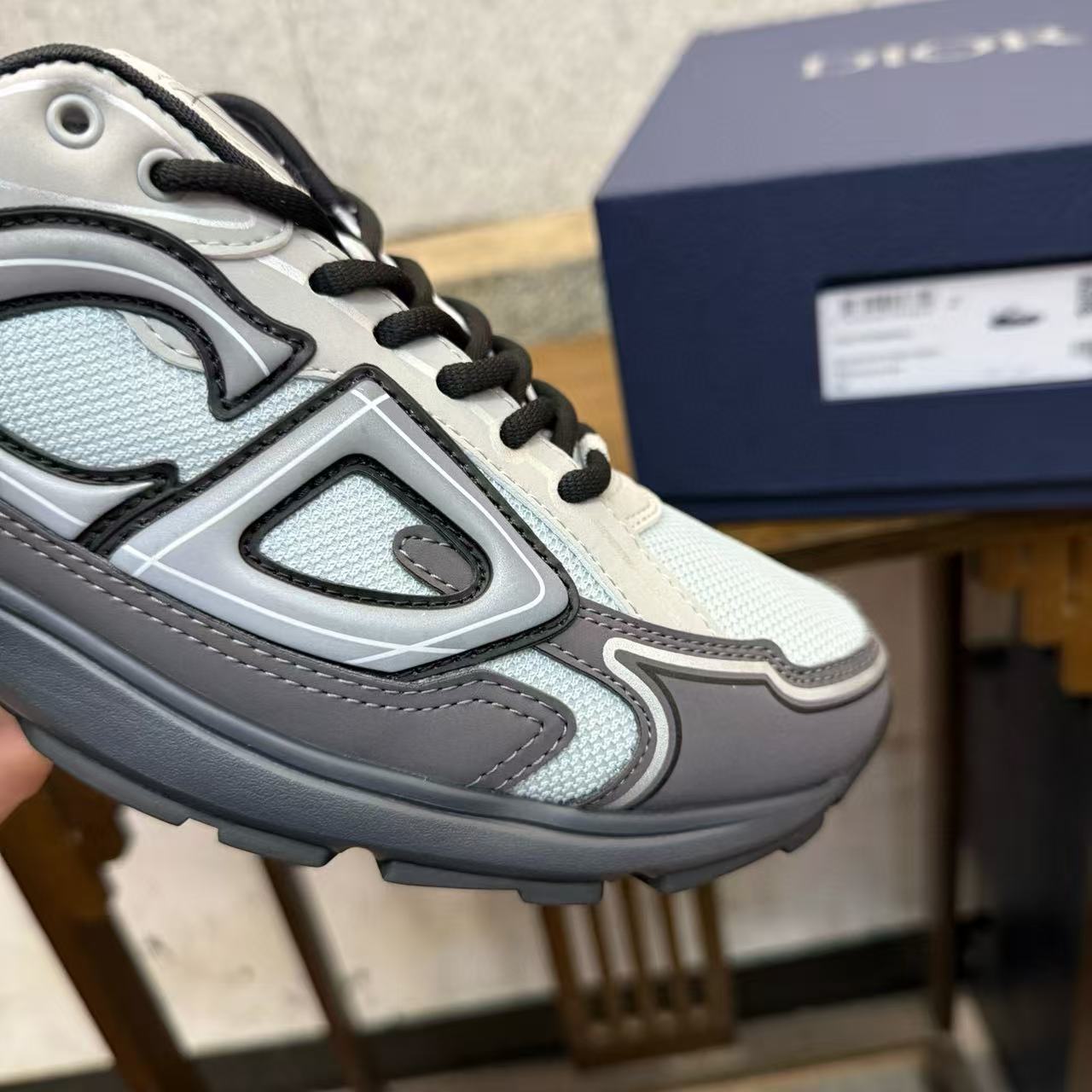DIOR B30  Anthracite Grey