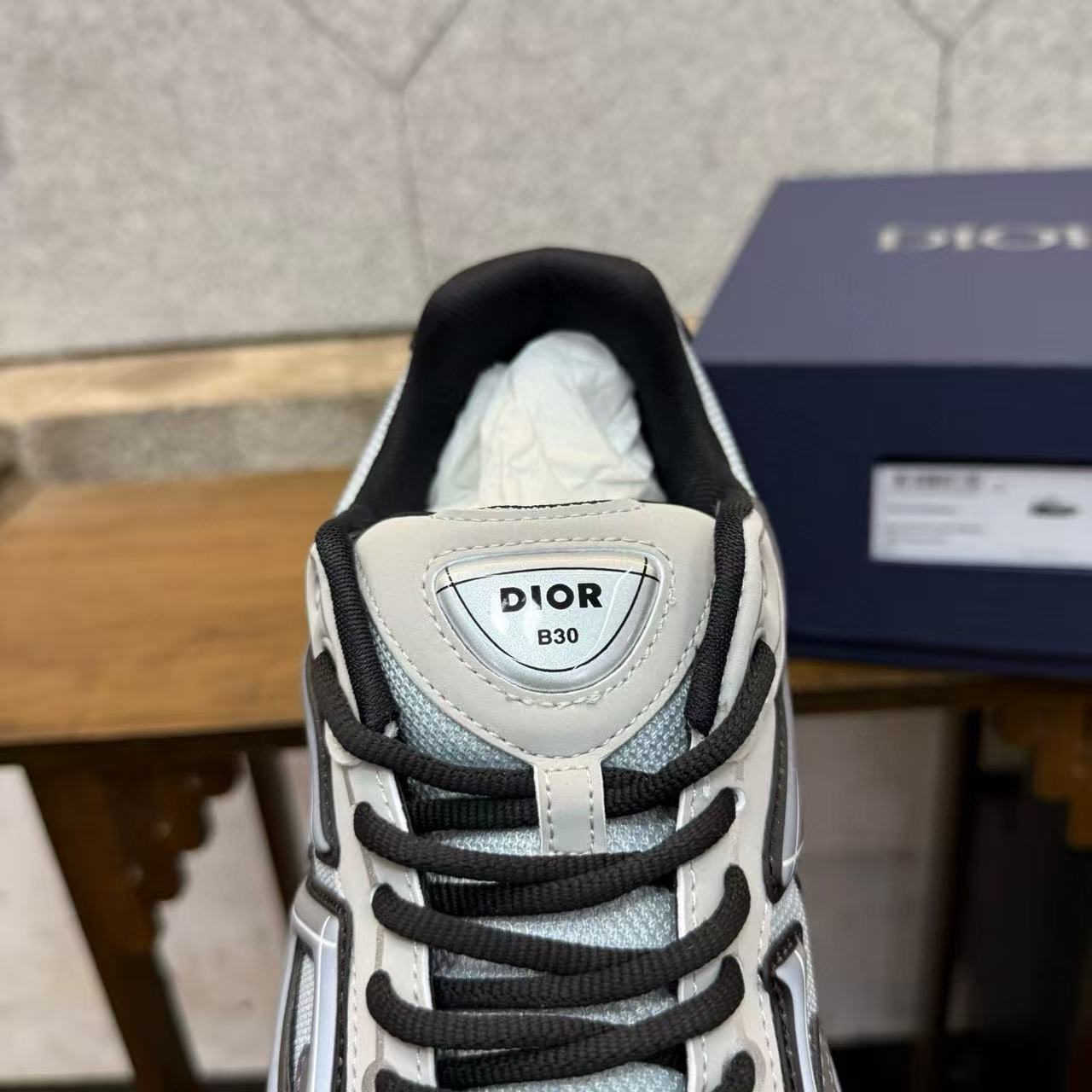 DIOR B30  Anthracite Grey