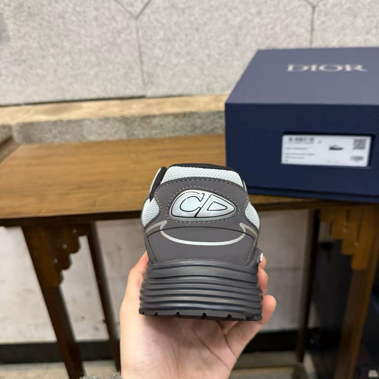 DIOR B30  Anthracite Grey