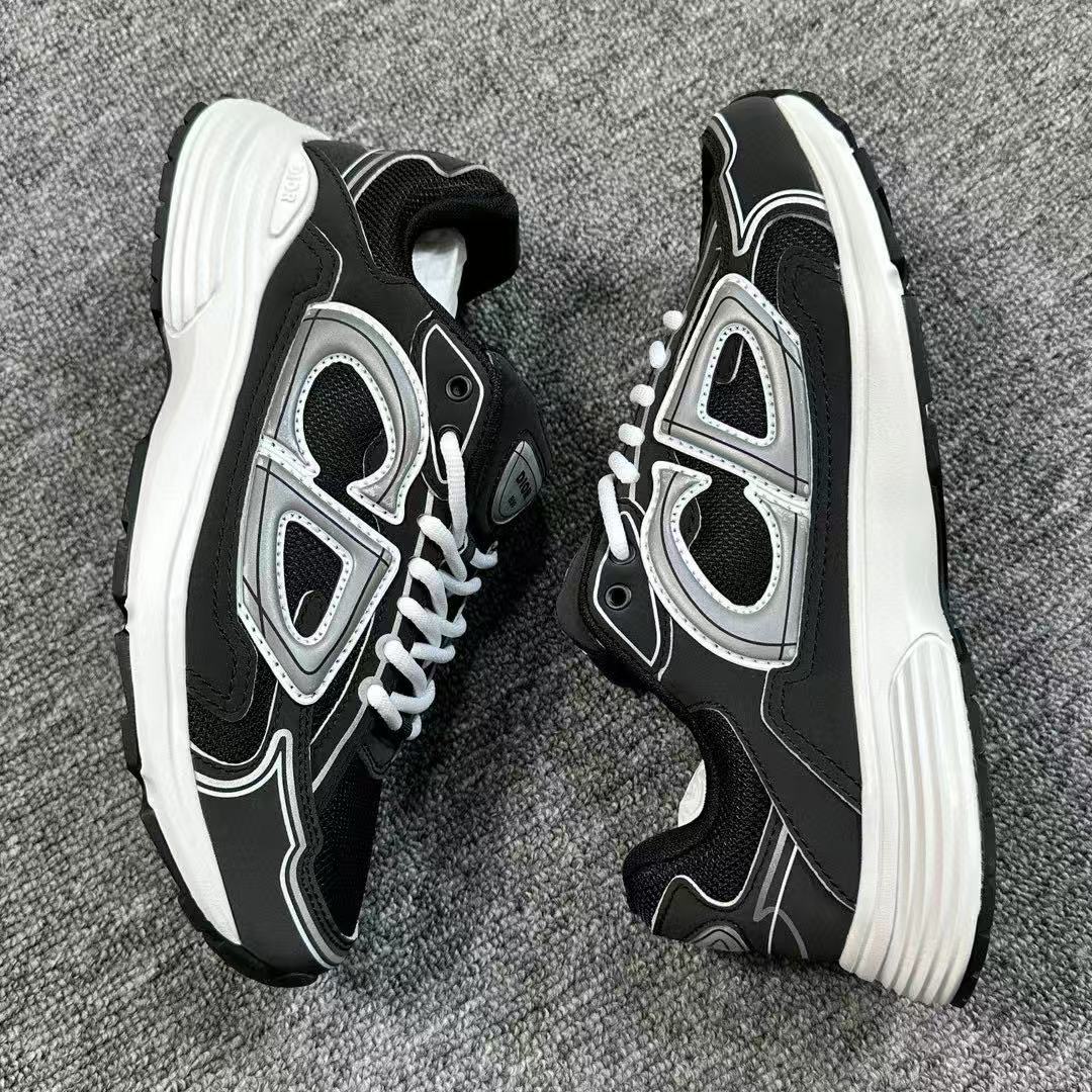 DIOR B30 black and white