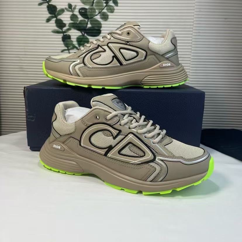 DIOR B30  Beige green