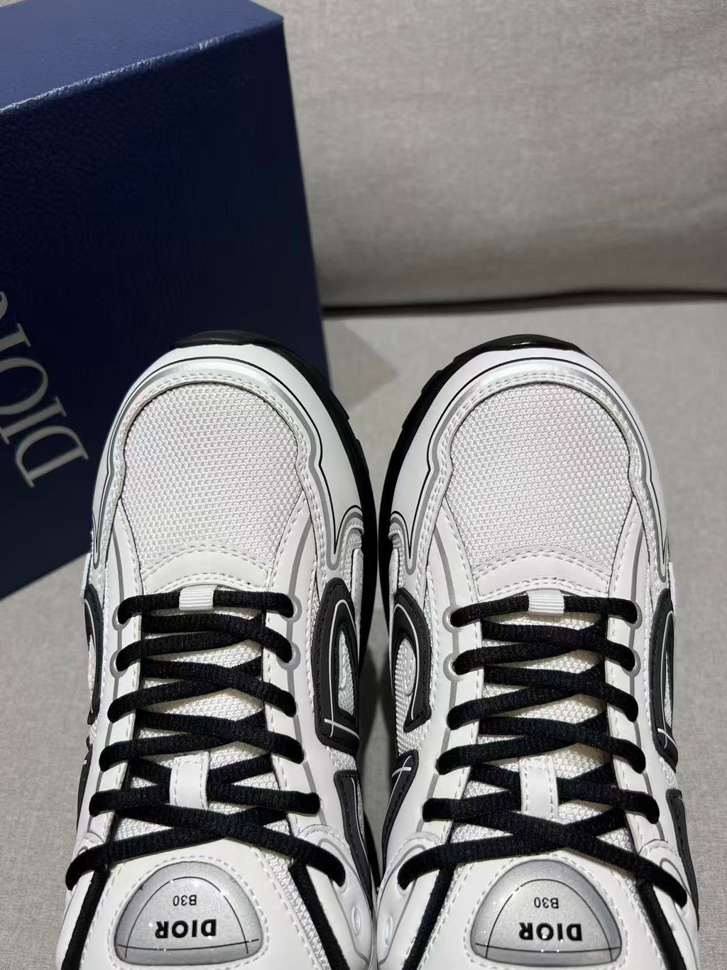 DIOR B30  white and black