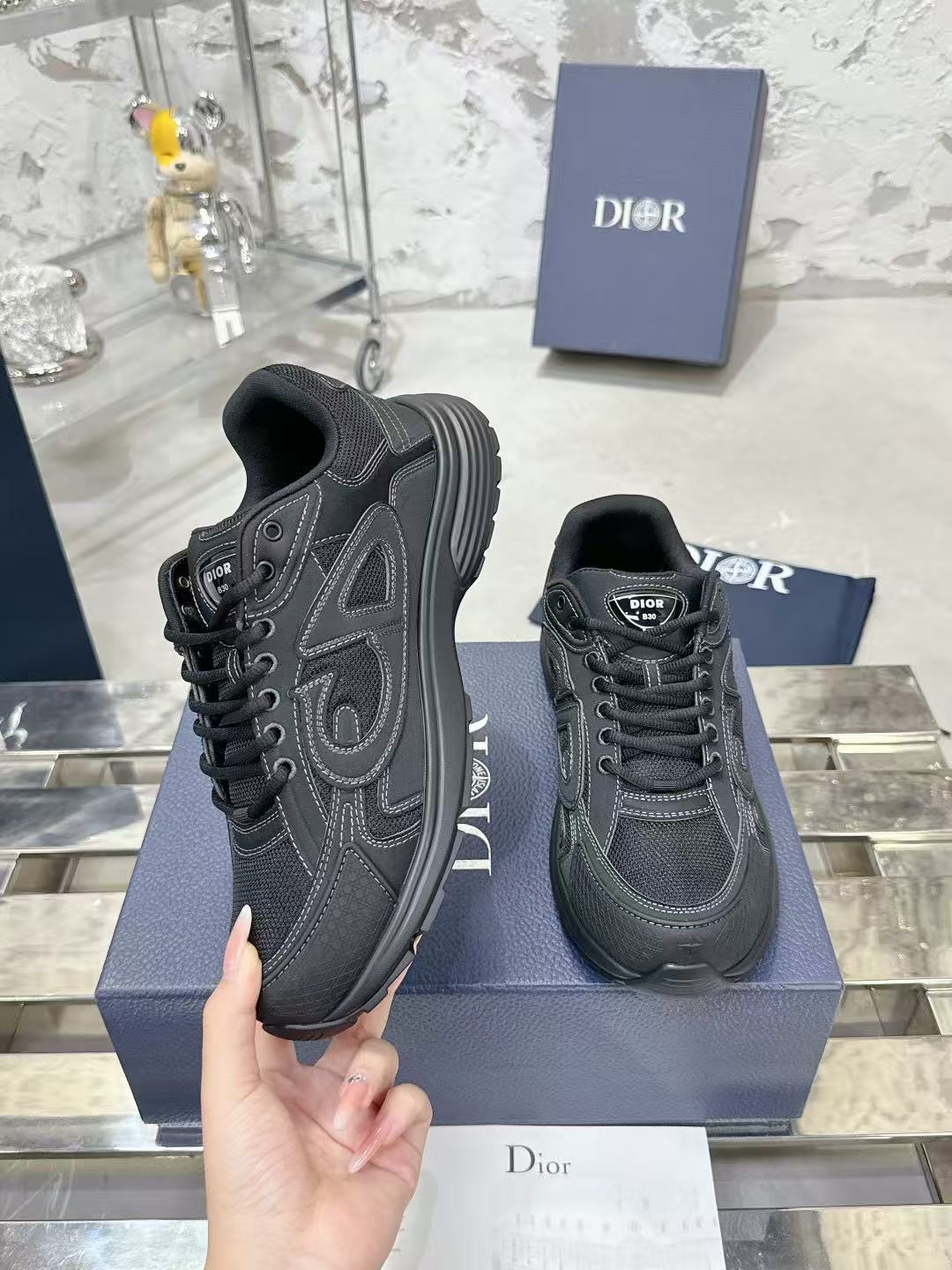 DIOR  B30  pure black