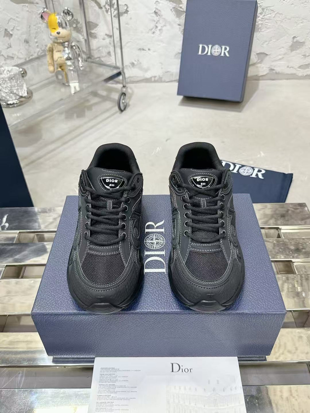 DIOR  B30  pure black